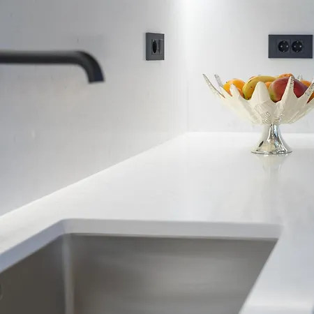 Apartament Lux Aleo *